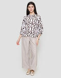 St. Yves Flowy Geometric Printed Blouse Wanita