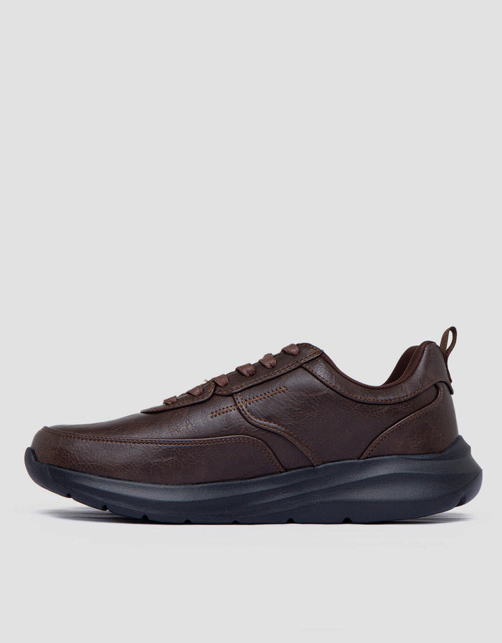 COLE CASUAL SEPATU SNEAKERS PRIA