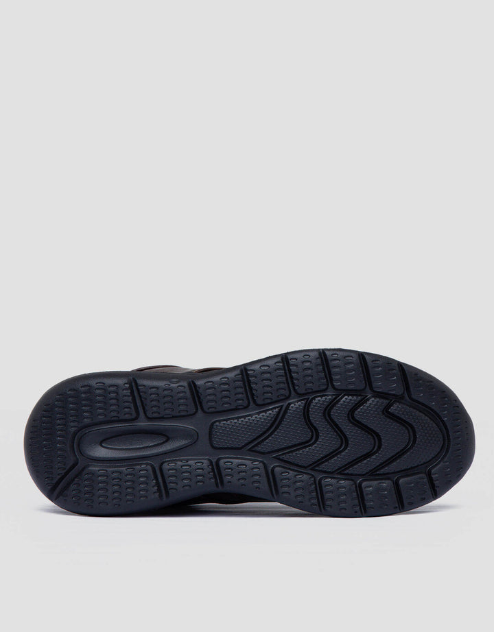 COLE CASUAL SEPATU SNEAKERS PRIA