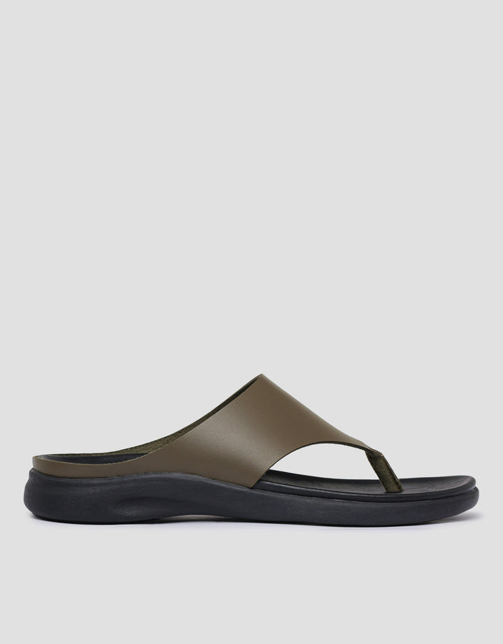 Cole Mason Sandal Flip Flop Pria