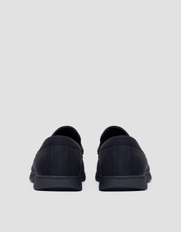 Cole Slip On Sepatu Loafer Pria