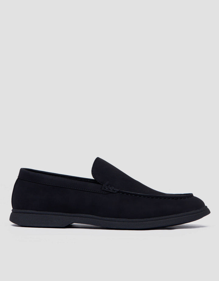Cole Sepatu Loafer Pria