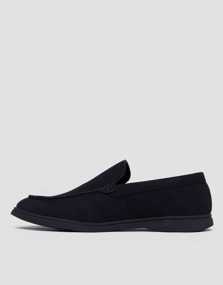 Cole Sepatu Loafer Pria