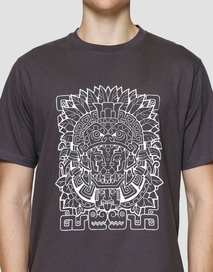 Nevada Print Theme Totem Kaos Lengan Pendek Pria