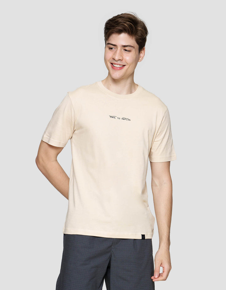 Nevada Print Hd - Time To Unplug Kaos Lengan Pendek Pria