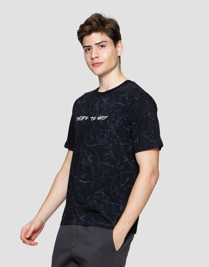 Nevada Aop - Style Escape Kaos Lengan Pendek Pria