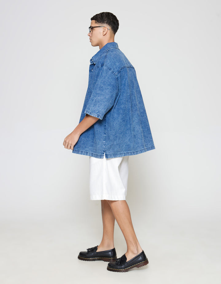 ZES Denim Looks Plain Kemeja Lengan Pendek Pria KMB201