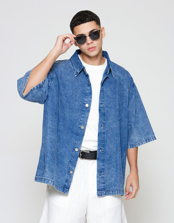 ZES Denim Looks Plain Kemeja Lengan Pendek Pria KMB201