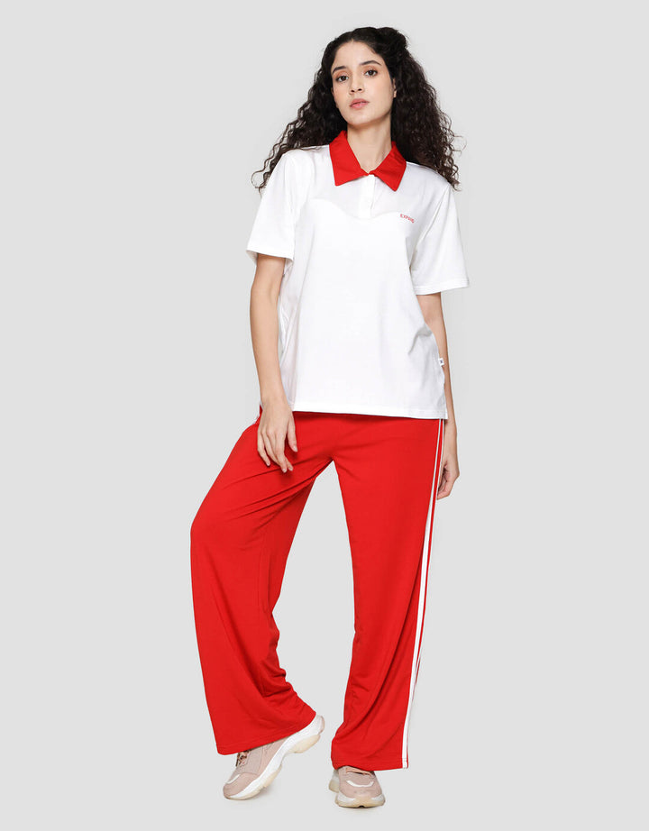 Expand Opi Kaos Wanita