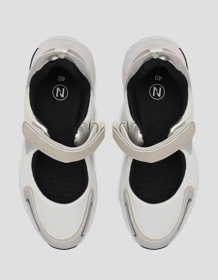 Nevada Pascal Sepatu Slip On Wanita