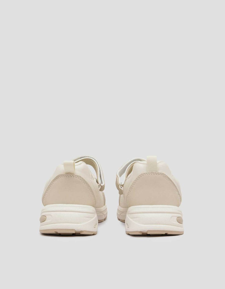 Nevada Pascal Sepatu Slip On Wanita