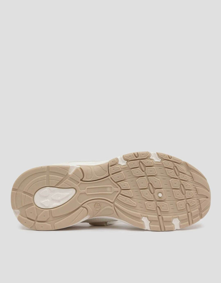 Nevada Pascal Sepatu Slip On Wanita