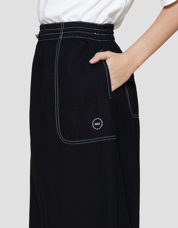 Exit Kioza Rok Wanita