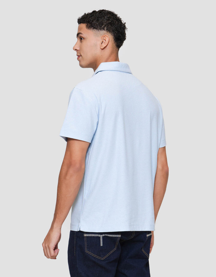 Cole Fancy Solid Popcorn Reverse Kaos Polo Pria