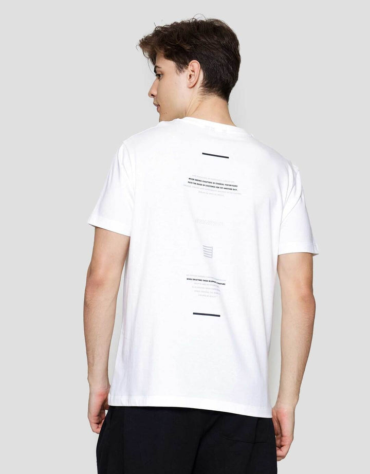 Cole Graphic Back Print Architecture Kaos Lengan Pendek Pria