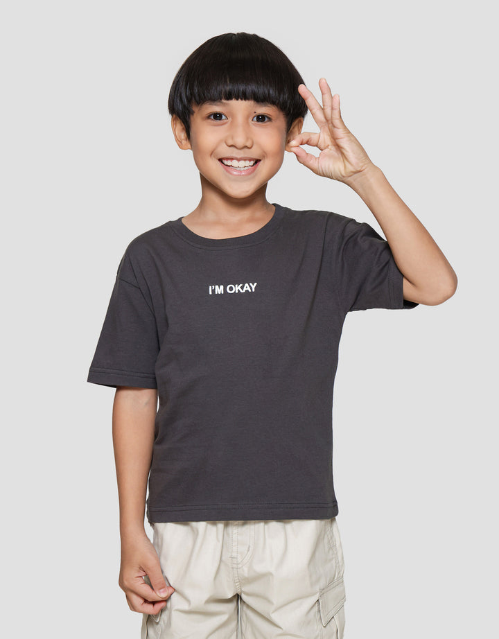 Little M I Am Okay Print Kaos Lengan Pendek Anak Laki-laki