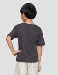 Little M I Am Okay Print Kaos Lengan Pendek Anak Laki-laki