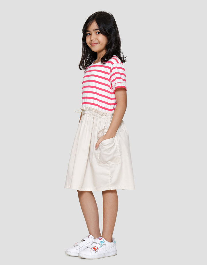 Nevada Kerah Kerut Tali Pinggang Midi Dress Anak Perempuan