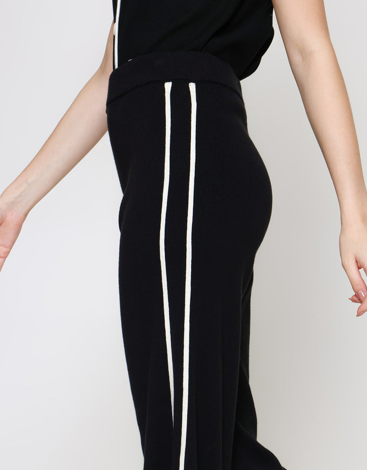 ZES Knit Bottom With Contrast Side Tape Celana Panjang Wanita DTRKB001