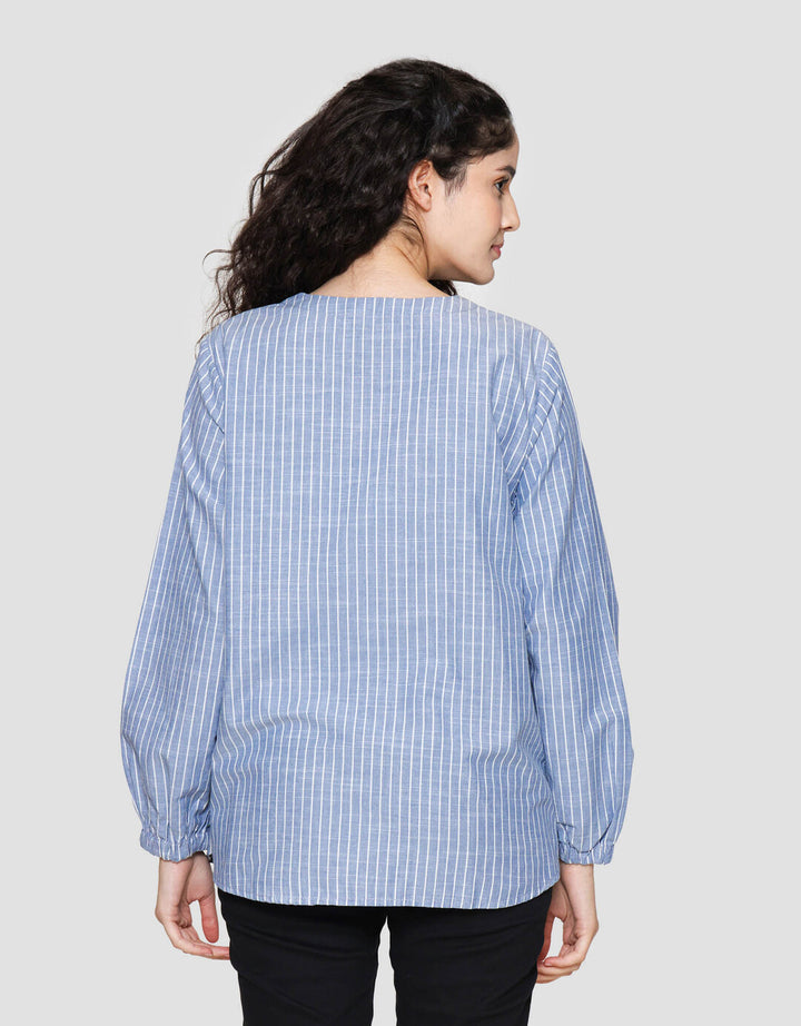 Expand Jila Blouse Wanita