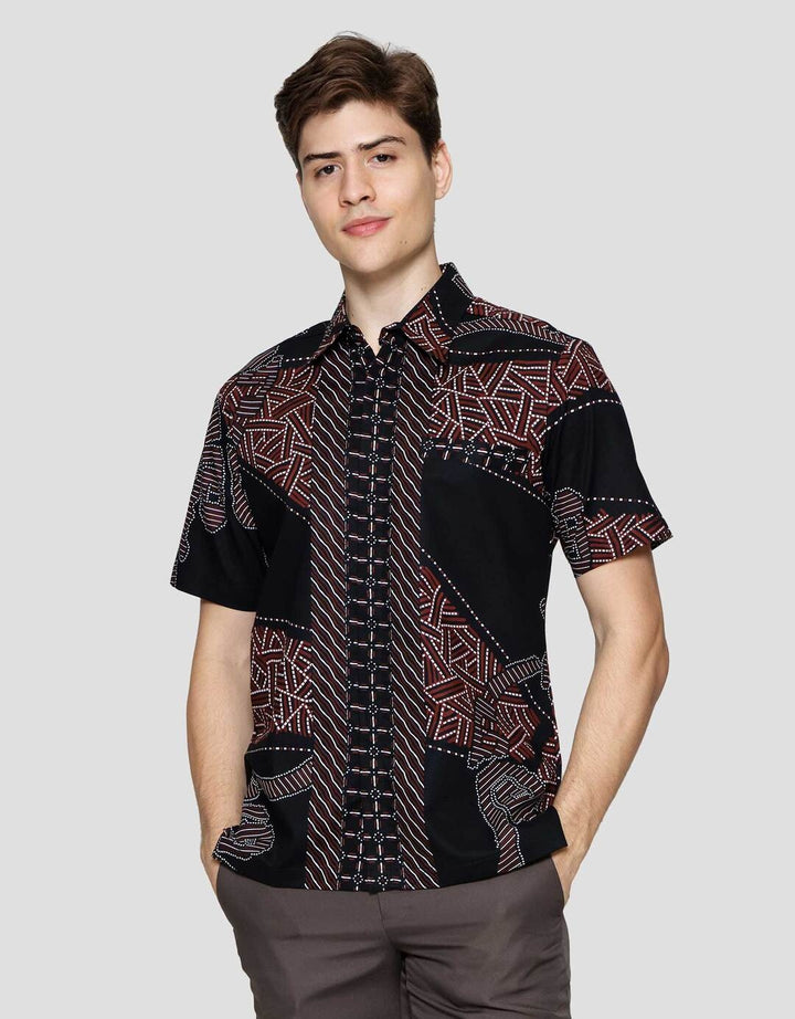 Arjuna Weda Gelaran Titik Sewu Kemeja Batik Pria