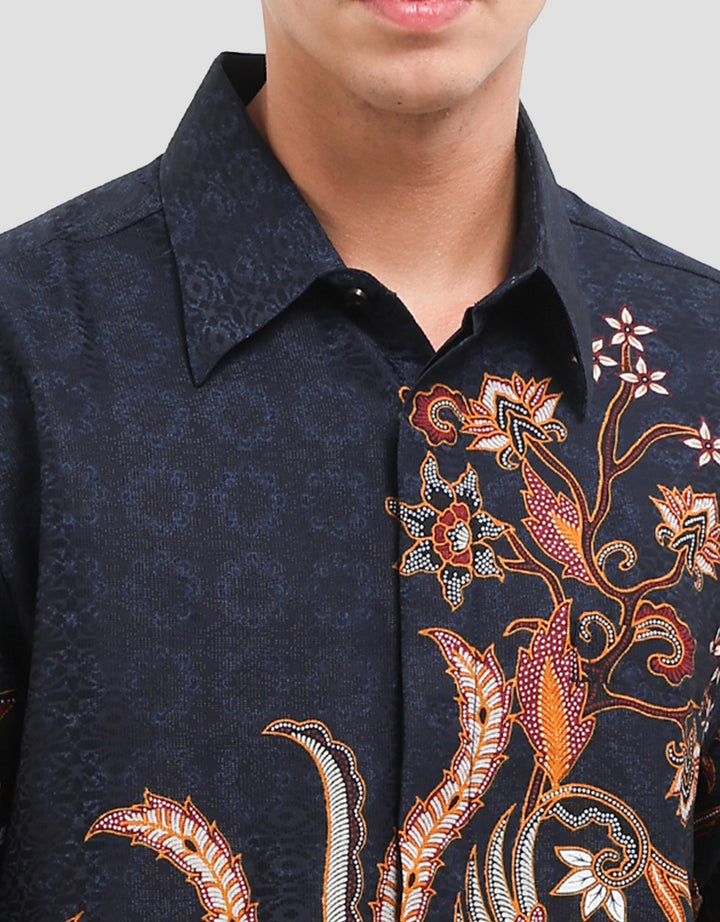 Arjuna Weda Manuk Mekar Kemeja Batik Pria