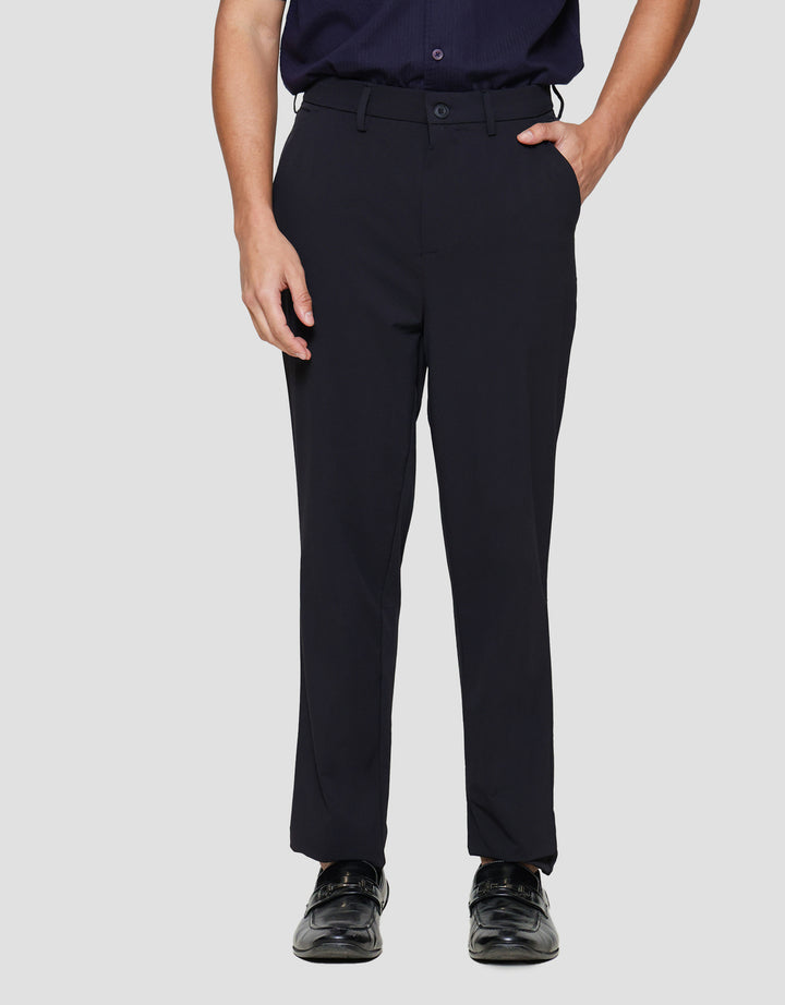 Cole Active Celana Panjang Slim Pria