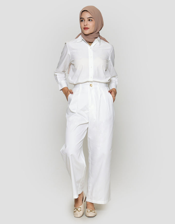 Annisa Soft Twill Buttoned Wide Leg Celana Panjang Wanita