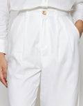 Annisa Soft Twill Buttoned Wide Leg Celana Panjang Wanita