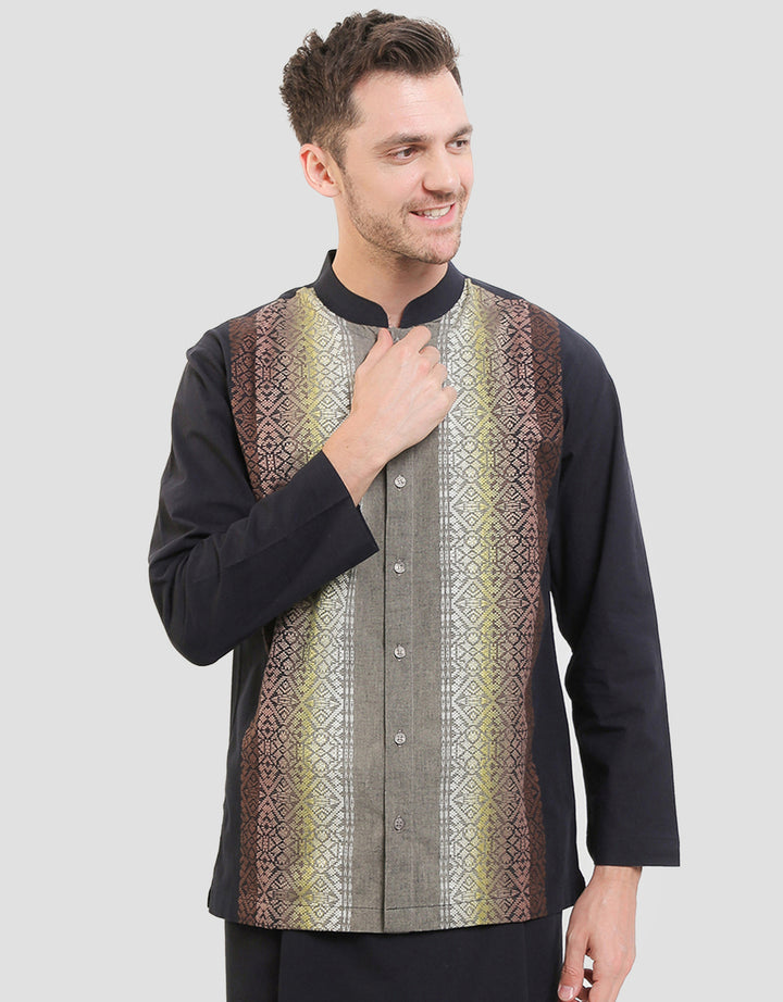 Intresse Steel Creek Baju Koko Lengan Panjang Pria