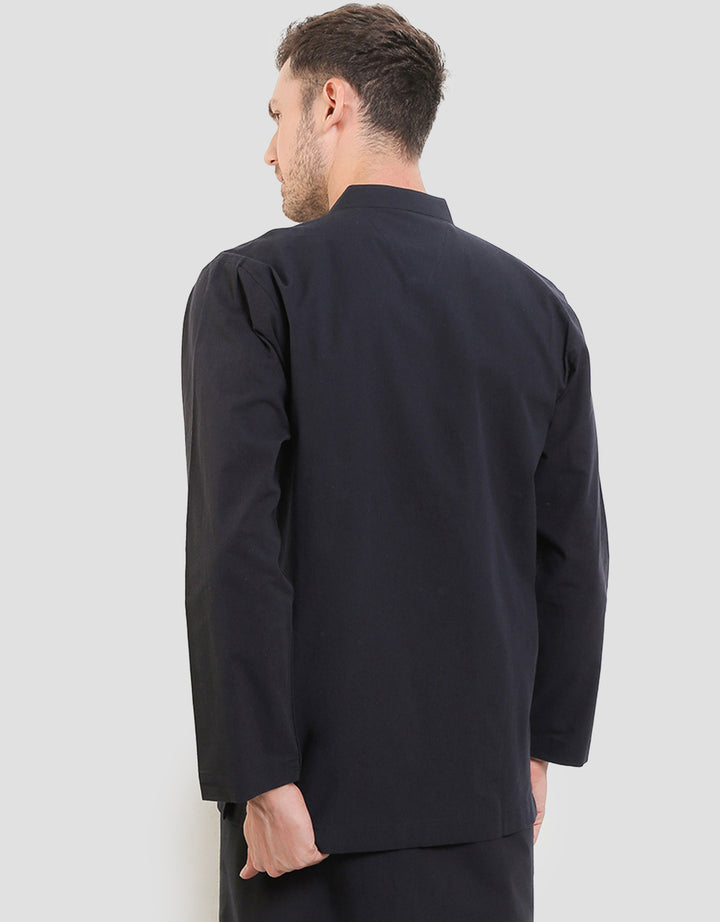 Intresse Steel Creek Baju Koko Lengan Panjang Pria