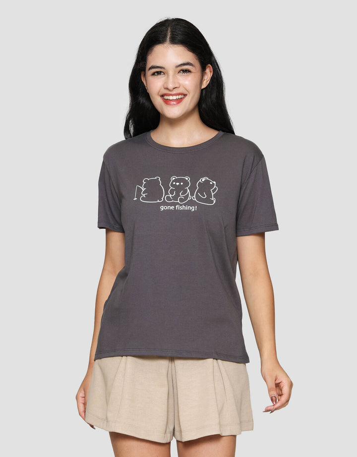 Nevada Gone Fishing Kaos Lengan Pendek Wanita