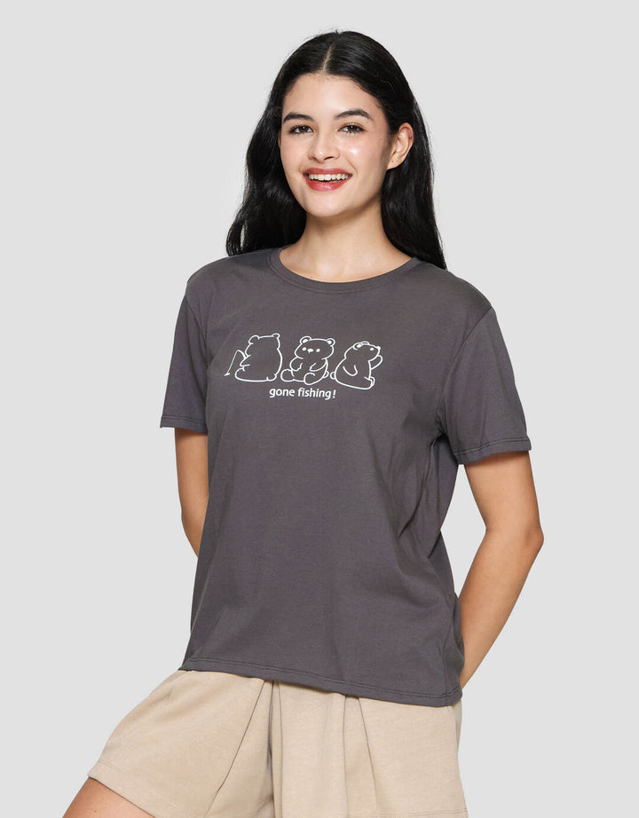 Nevada Gone Fishing Kaos Lengan Pendek Wanita