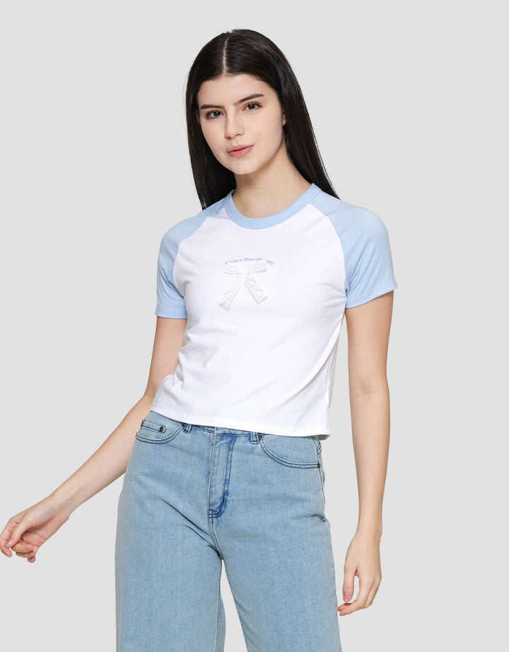 Nevada Bow-Tiful Day Kaos Lengan Pendek Wanita