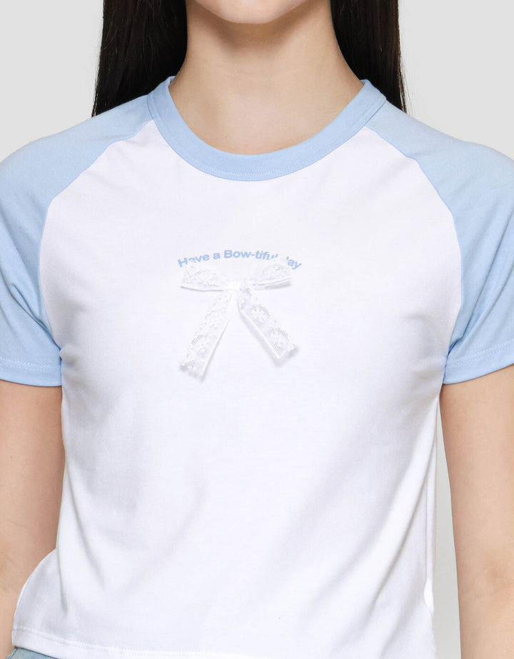 Nevada Bow-Tiful Day Kaos Lengan Pendek Wanita