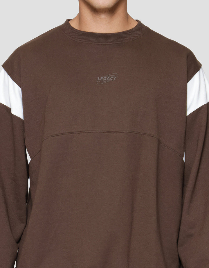 Nevada Boxy Cut & Sewn With Hd Sweater Pria