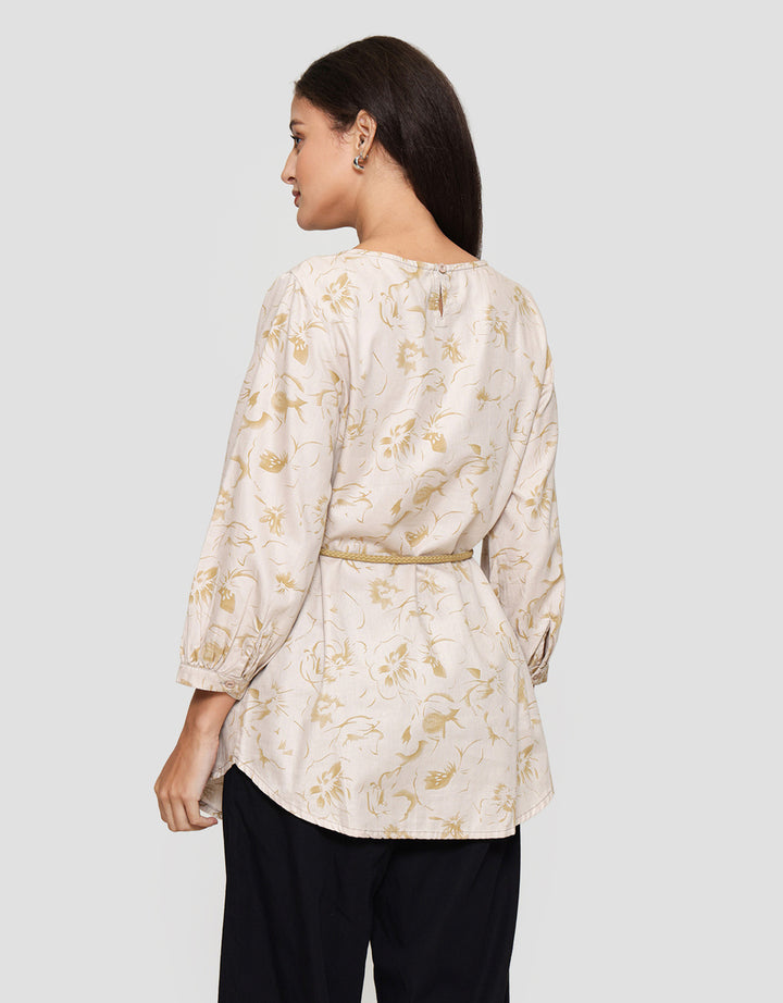 Expand Pomiya Blouse Wanita