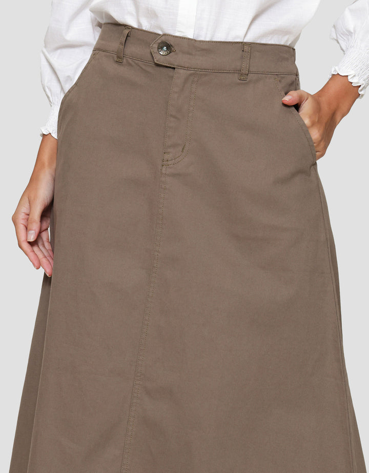 Expand Humiya Rok Wanita