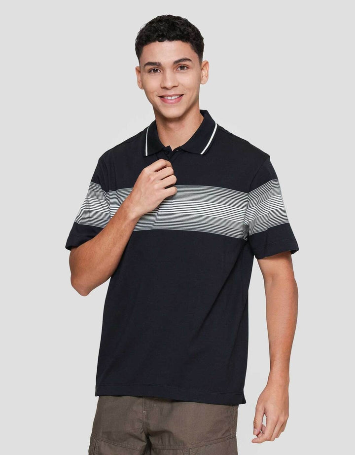 Cole Stripe Chest Kaos Polo Pria