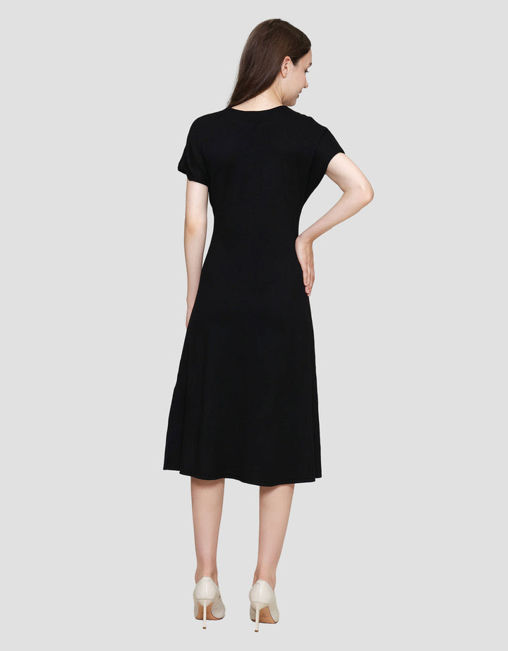 Suko Gaun Rajut Wanita