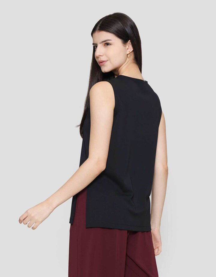 Suko Sleevele With Side Slit Kaos Wanita