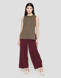 Suko Sleevele With Side Slit Kaos Wanita