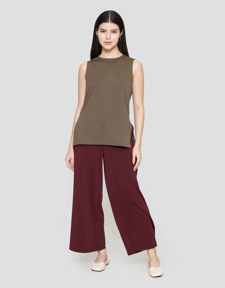 Suko Sleevele With Side Slit Kaos Wanita