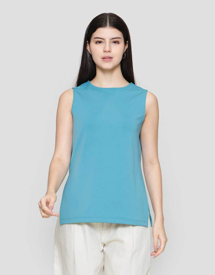 Suko Sleevele With Side Slit Kaos Wanita