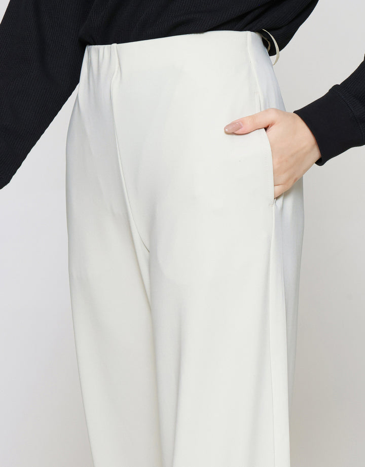 Suko Relax Knit Wide Leg Celana Panjang Wanita