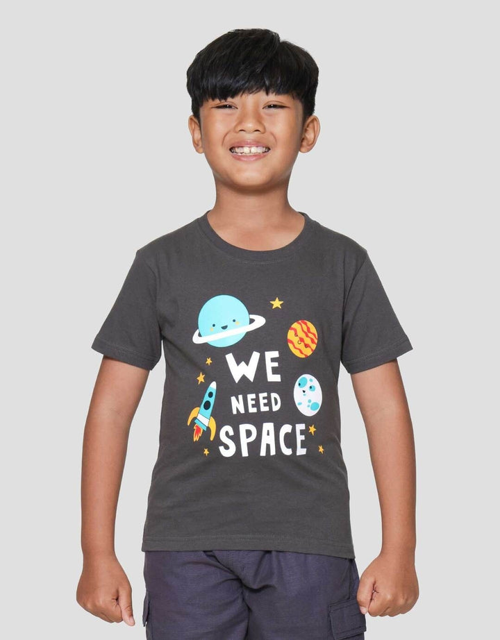 Little M We Need Space Print Kaos Lengan Pendek Anak Laki-laki