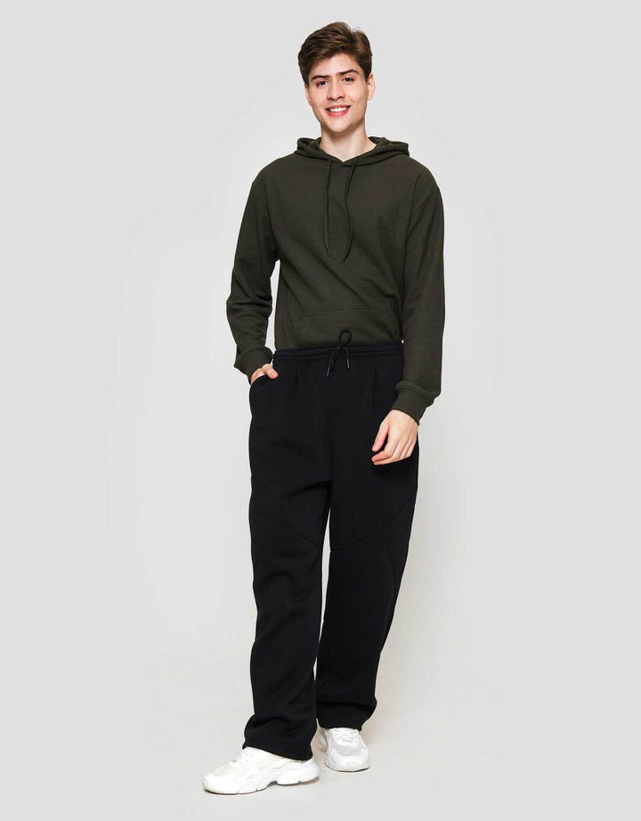 Nevada Knit Baggy Cut And Sewn Celana Panjang Pria