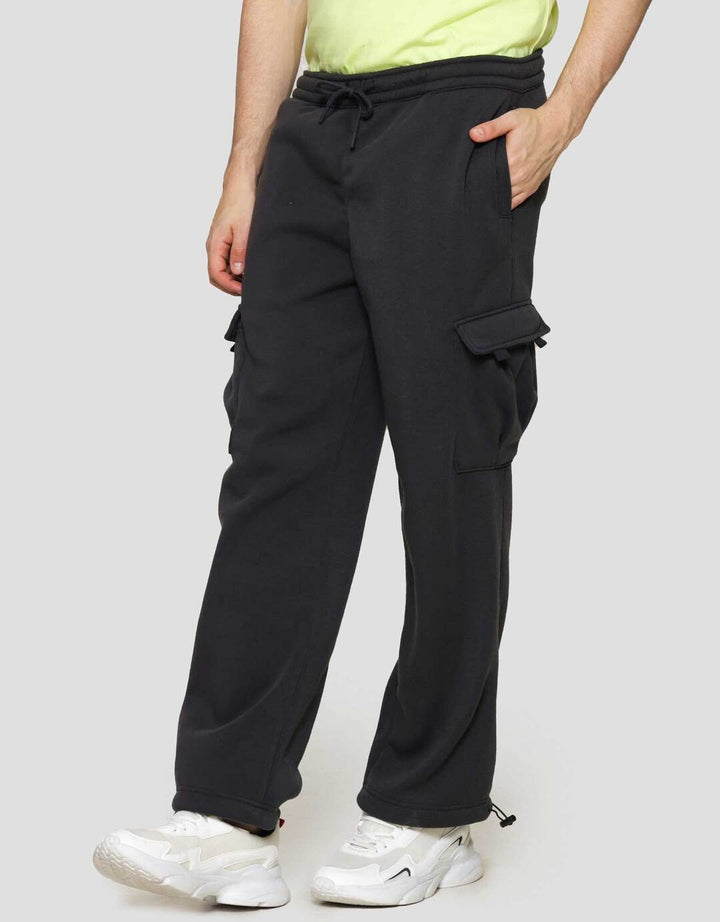 Nevada Loose With Two Cargo Pocket Celana Panjang Pria