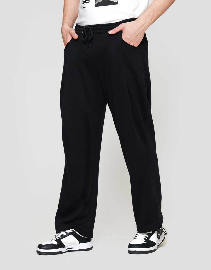 Nevada Loose With Pleats And Stopper Celana Panjang Pria