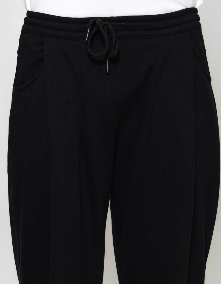 Nevada Loose With Pleats And Stopper Celana Panjang Pria